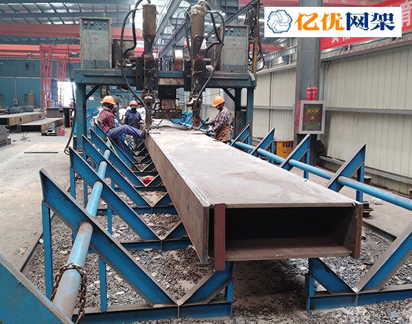 網(wǎng)架加工廠家